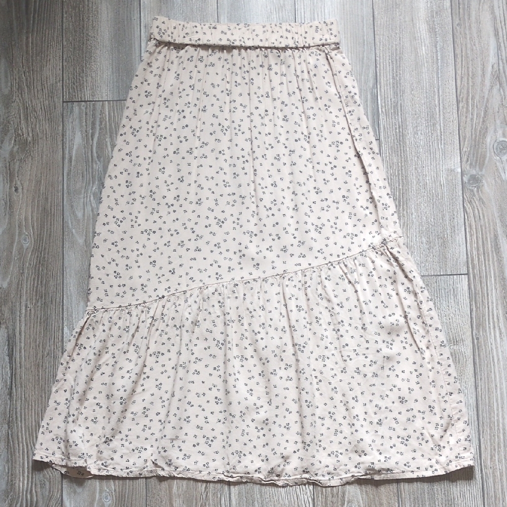 H&M Girls Cream Floral Tiered Maxi Skirt Size 11-12